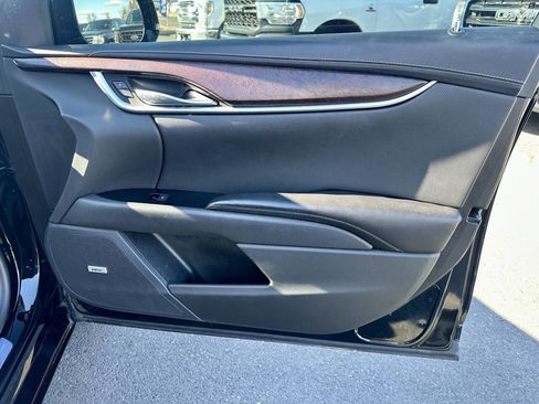 Used 2019 Cadillac XTS Luxury FWD image 21