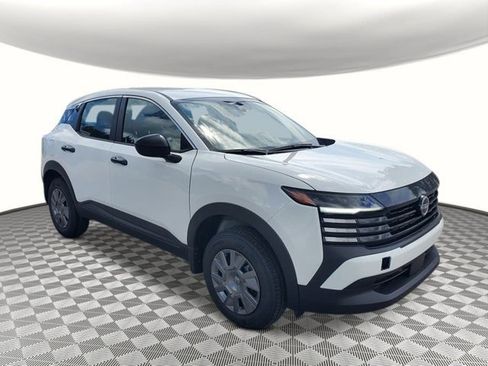 New 2026 Nissan Kicks S image 7