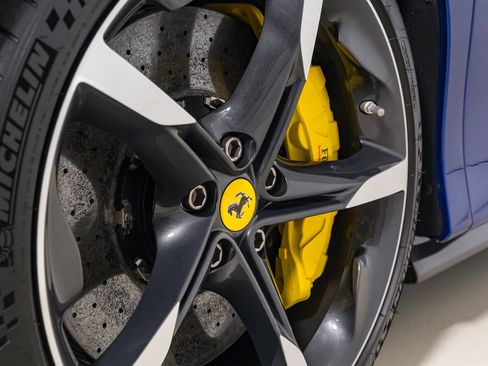 Certified 2022 Ferrari SF90 Spider AWD/4WD image 39