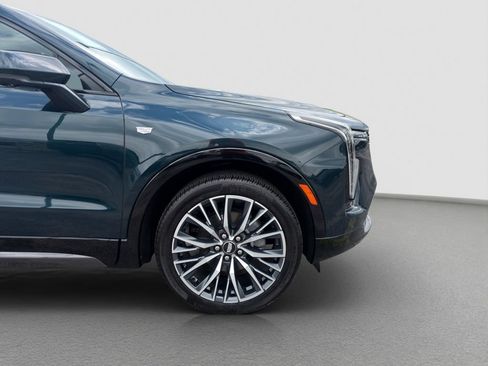 Used 2025 Cadillac XT4 Sport AWD/4WD image 29