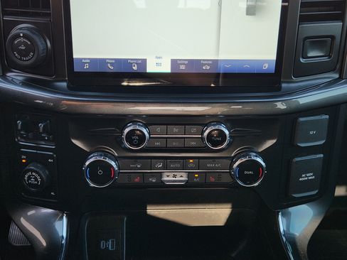 Used 2022 Ford F150 XLT w/ Equipment Group 302A High AWD/4WD image 22