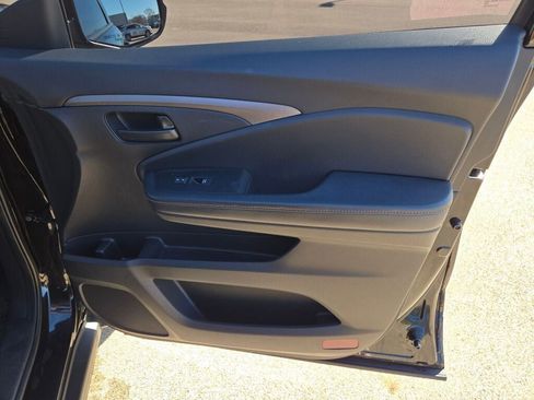 Used 2022 Honda Passport TrailSport image 7