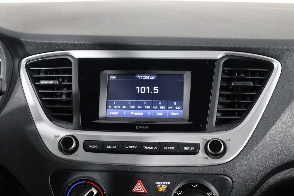 Used 2022 Hyundai Accent SE FWD image 25