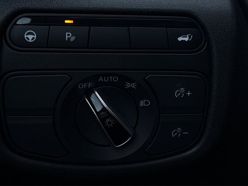 Used 2023 INFINITI QX50 Luxe image 36