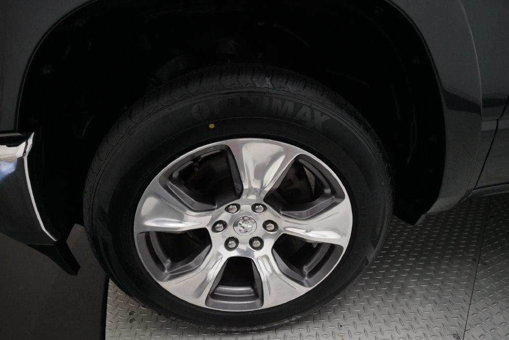 Used 2021 RAM 1500 Laramie AWD/4WD image 26