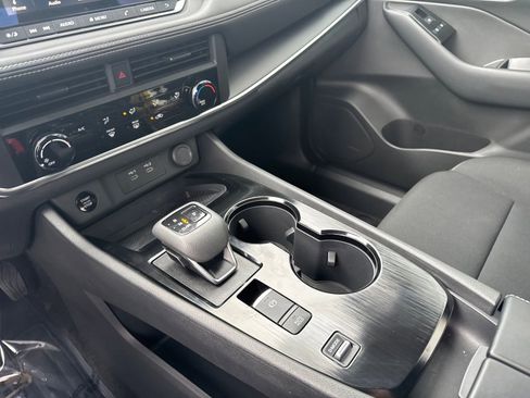 Certified 2026 Nissan Rogue S image 19