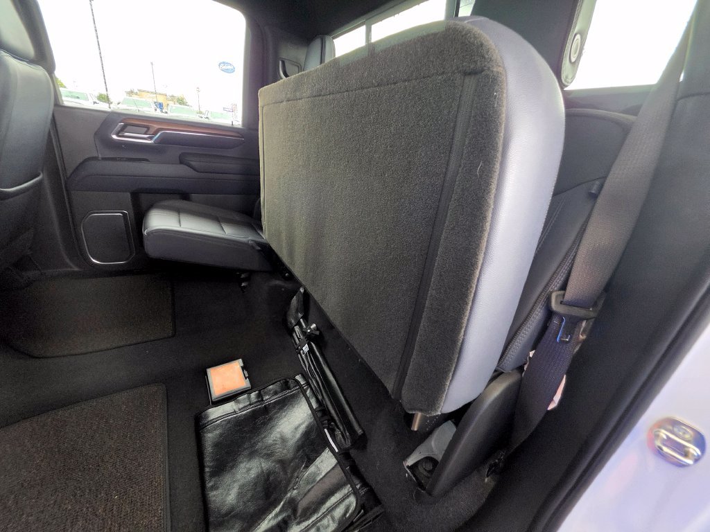 Used 2024 Chevrolet Silverado 2500 High Country w/ High Country Premium Package AWD/4WD image 92