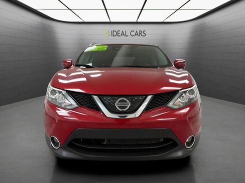 Used 2018 Nissan Rogue Sport SL w/ SL Premium Package AWD/4WD image 2
