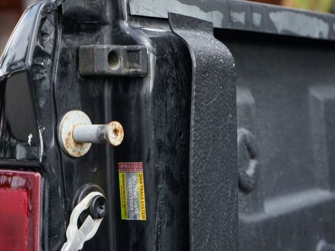 Used 2009 Dodge Ram 1500 Truck SLT w/ Lone Star Regional Pkg image 9