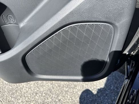 New 2026 Nissan Frontier SV w/ Tow Package image 26