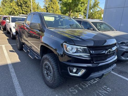 Used 2017 Chevrolet Colorado Z71 w/ Z71 Midnight Edition AWD/4WD image 1