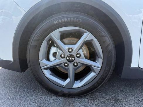 Used 2025 Kia K4 FWD image 4