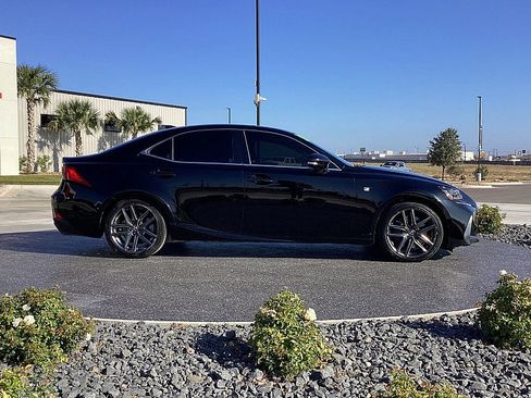 Used 2020 Lexus IS 300 F Sport image 4