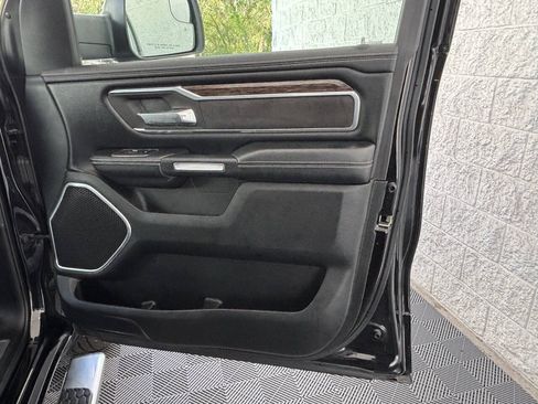 Used 2020 RAM 1500 Laramie RWD image 30