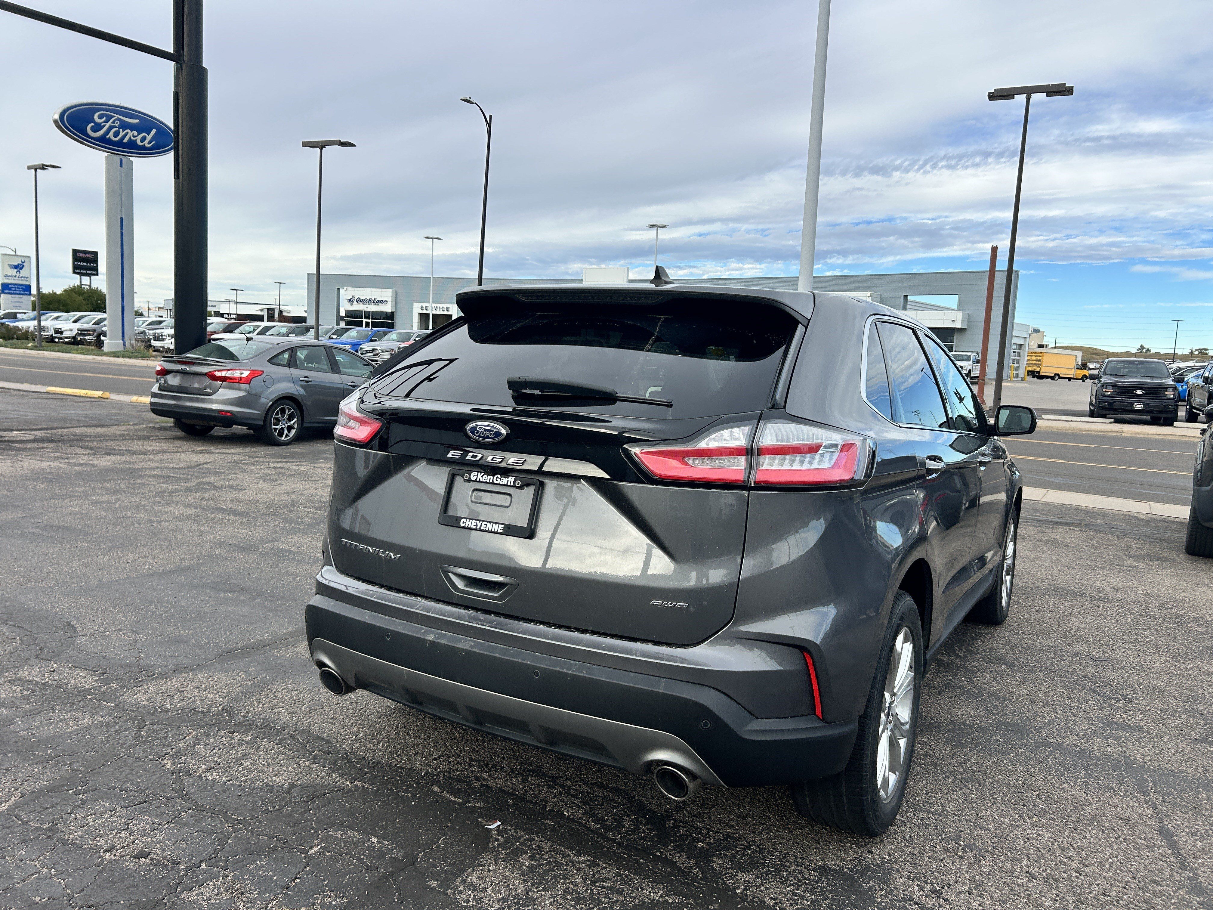 Used 2023 Ford Edge Titanium AWD/4WD image 5