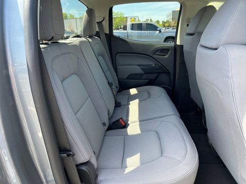 Used 2020 Chevrolet Colorado W/T w/ WT Convenience Package image 31