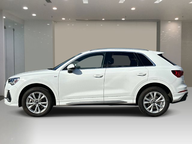 Used 2025 Audi Q3 2.0T Premium AWD/4WD image 3
