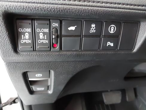 Used 2023 Honda Odyssey Touring image 24