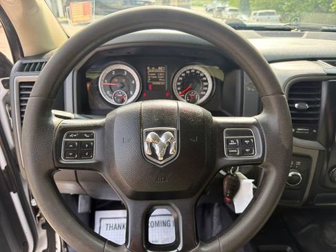 Used 2015 RAM 3500 Tradesman w/ Chrome Appearance Group AWD/4WD image 15