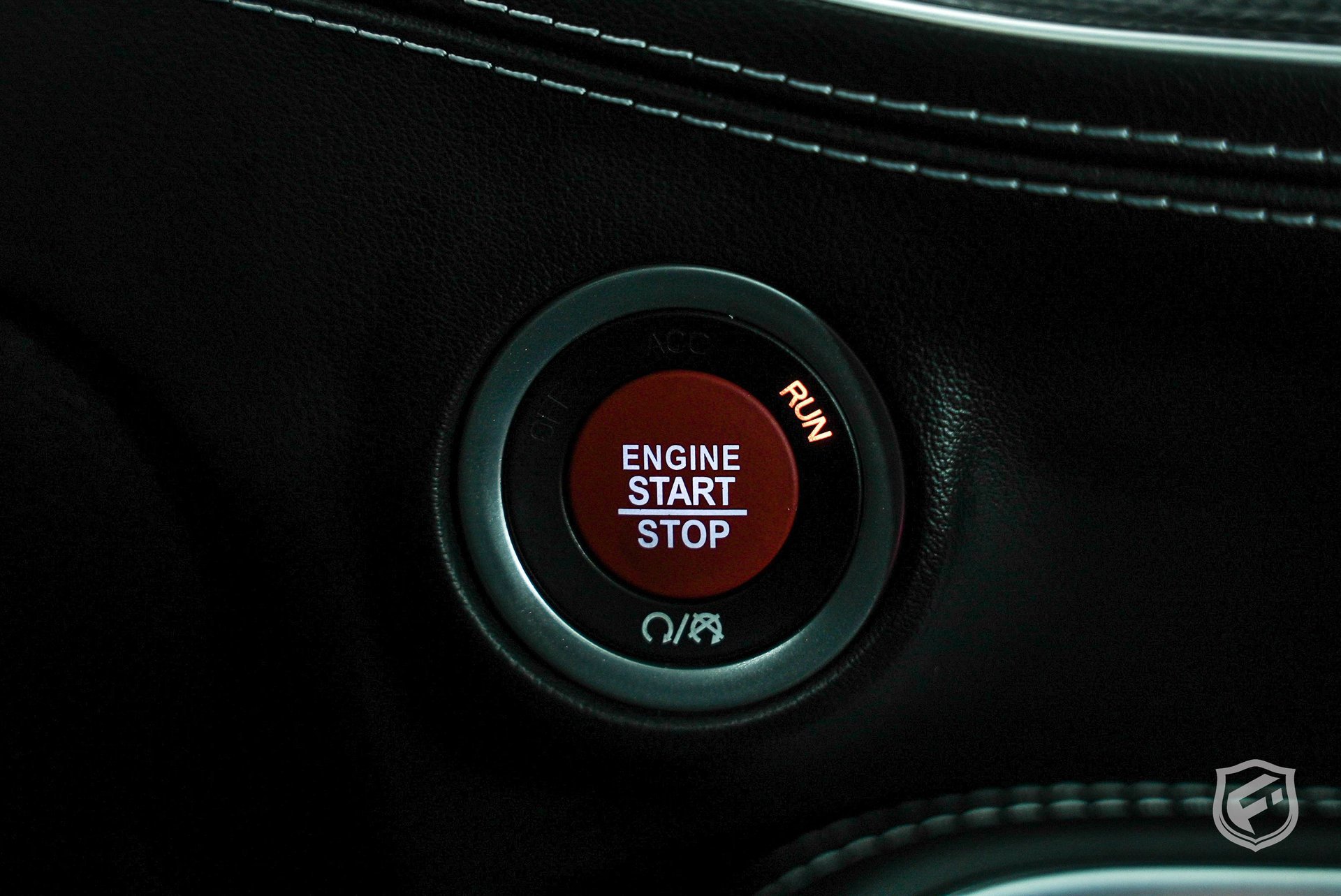Used 2022 Dodge Challenger SRT Hellcat w/ Plus Package RWD image 29
