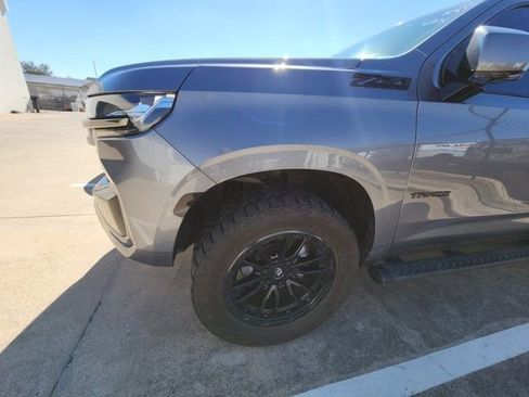 Used 2022 Chevrolet Tahoe Z71 w/ Luxury Package image 7