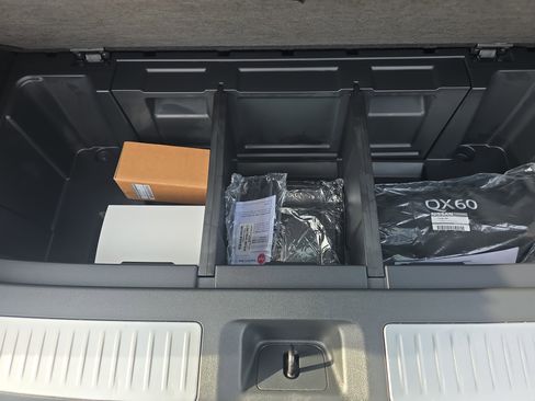 Used 2023 INFINITI QX60 Luxe w/ Cargo Package image 20