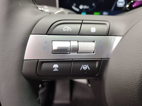 Used 2025 Hyundai Tucson SEL AWD/4WD image 28