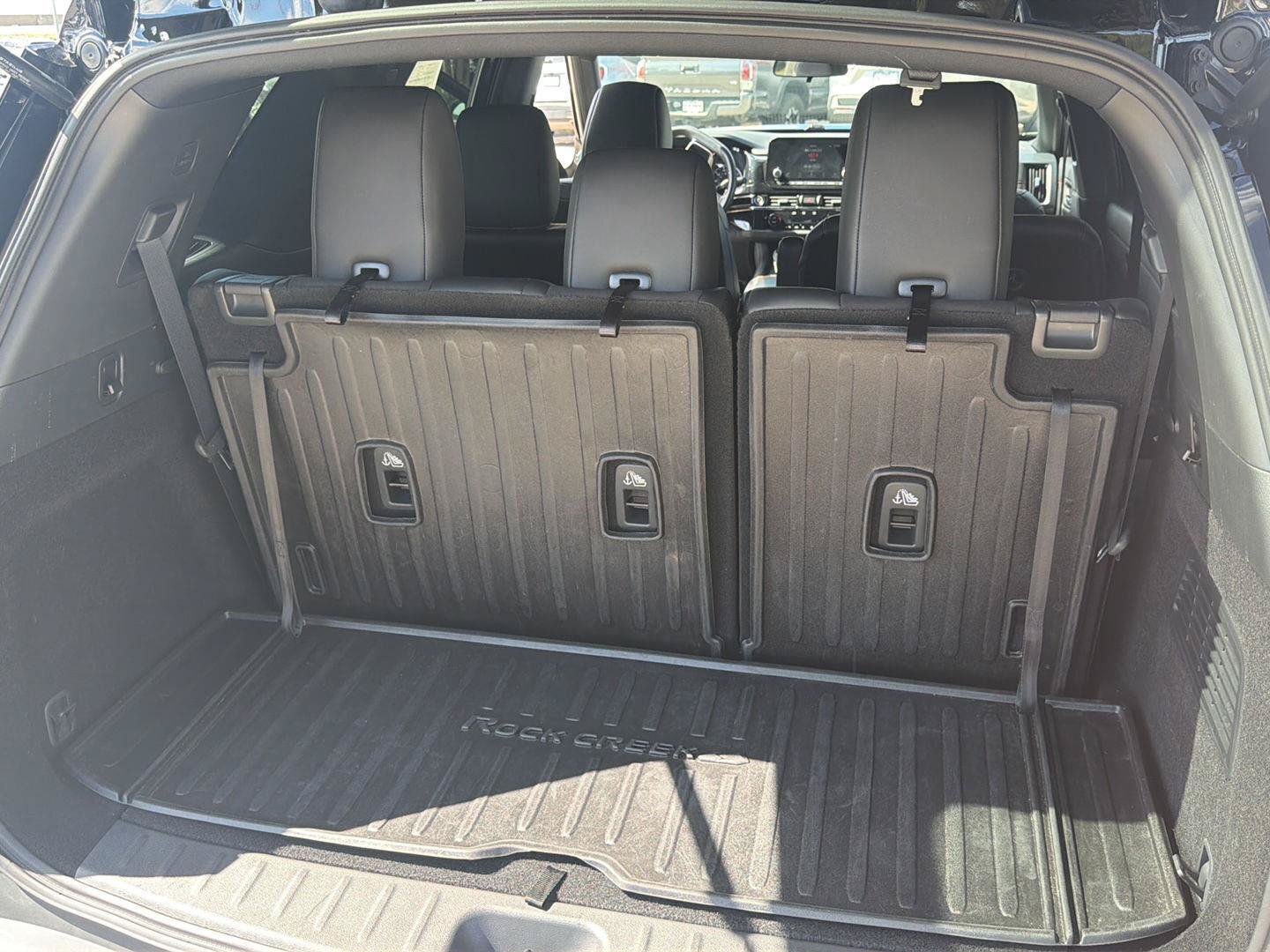 Used 2024 Nissan Pathfinder Rock Creek AWD/4WD image 13