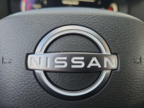 New 2026 Nissan Rogue Platinum image 5