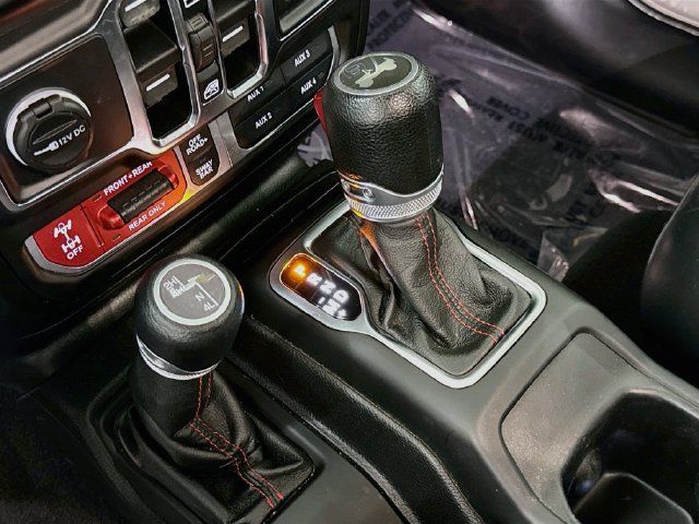 Used 2021 Jeep Wrangler Unlimited Rubicon AWD/4WD image 17