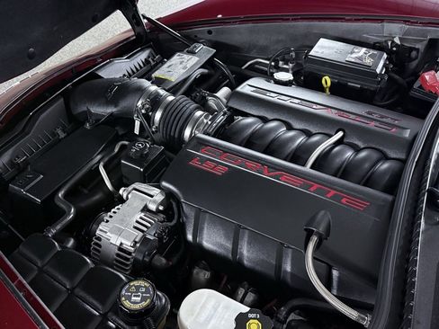 Used 2006 Chevrolet Corvette Convertible w/ Preferred Equipment Group image 46