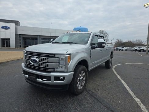 Used 2018 Ford F250 Platinum image 7
