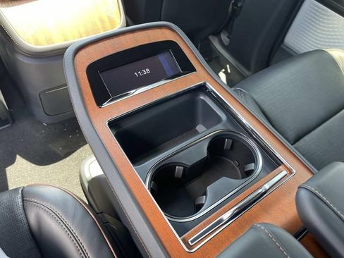 New 2026 Lincoln Navigator Black Label AWD/4WD image 15