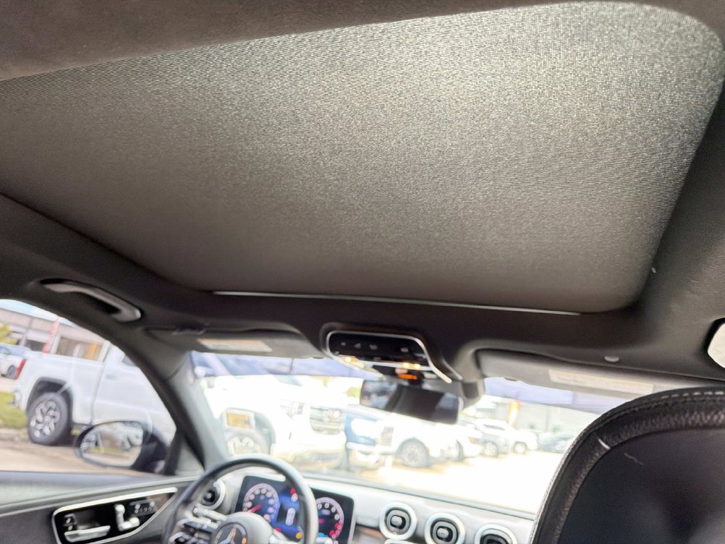 Used 2022 Mercedes-Benz C 300 Sedan image 11