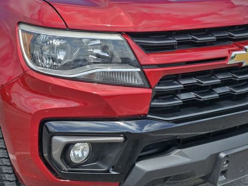 Used 2021 Chevrolet Colorado LT w/ LT Convenience Package RWD image 8