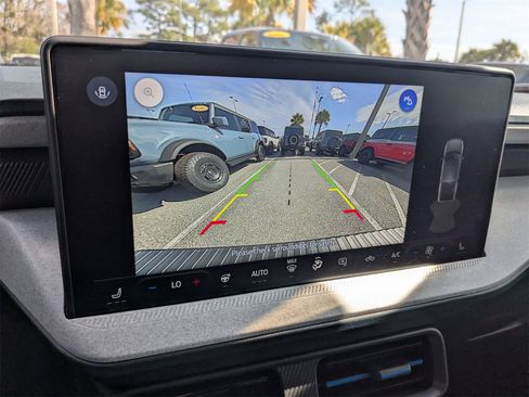 New 2025 Ford Maverick XLT w/ XLT Luxury Package image 22