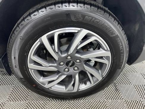 Used 2023 Lincoln Corsair AWD w/ Equipment Group 101A image 10