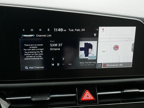 Certified 2023 Kia Niro EX image 22