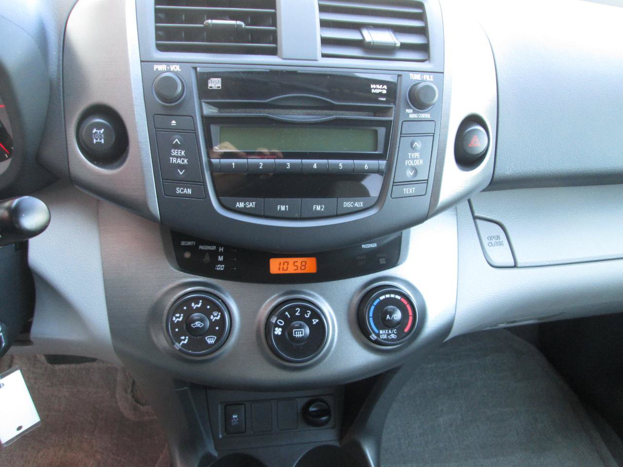 Used 2011 Toyota RAV4 4WD w/ Base L4 Extra Value Pkg image 23