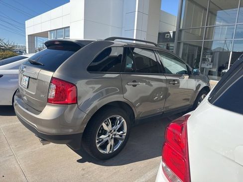 Used 2012 Ford Edge SEL image 4