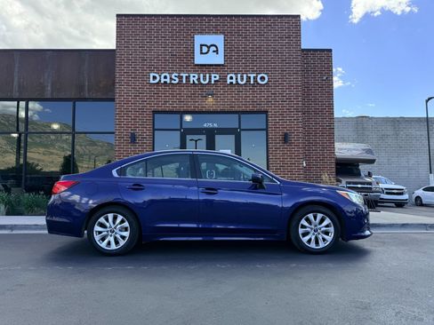 Used 2015 Subaru Legacy 2.5i Premium AWD/4WD image 9