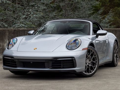 Certified 2022 Porsche 911 Carrera image 21