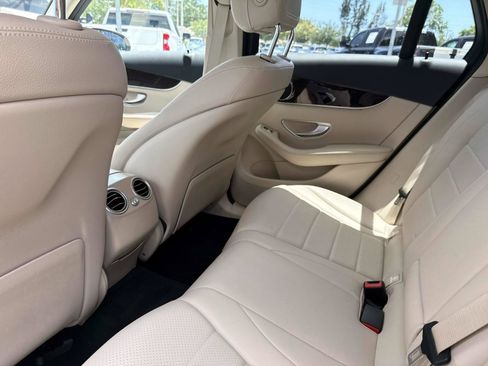 Certified 2022 Mercedes-Benz GLC 300 image 15