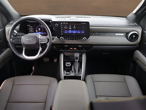 Used 2024 Chevrolet Colorado ZR2 w/ ZR2 Convenience Package III image 25