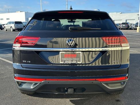 Used 2023 Volkswagen Atlas Cross Sport SE image 6