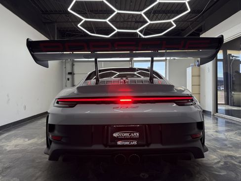 Used 2024 Porsche 911 GT3 RS RWD image 2