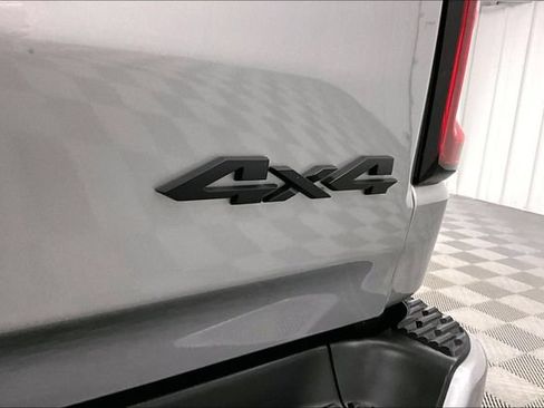 Used 2025 RAM 1500 Tradesman AWD/4WD image 9