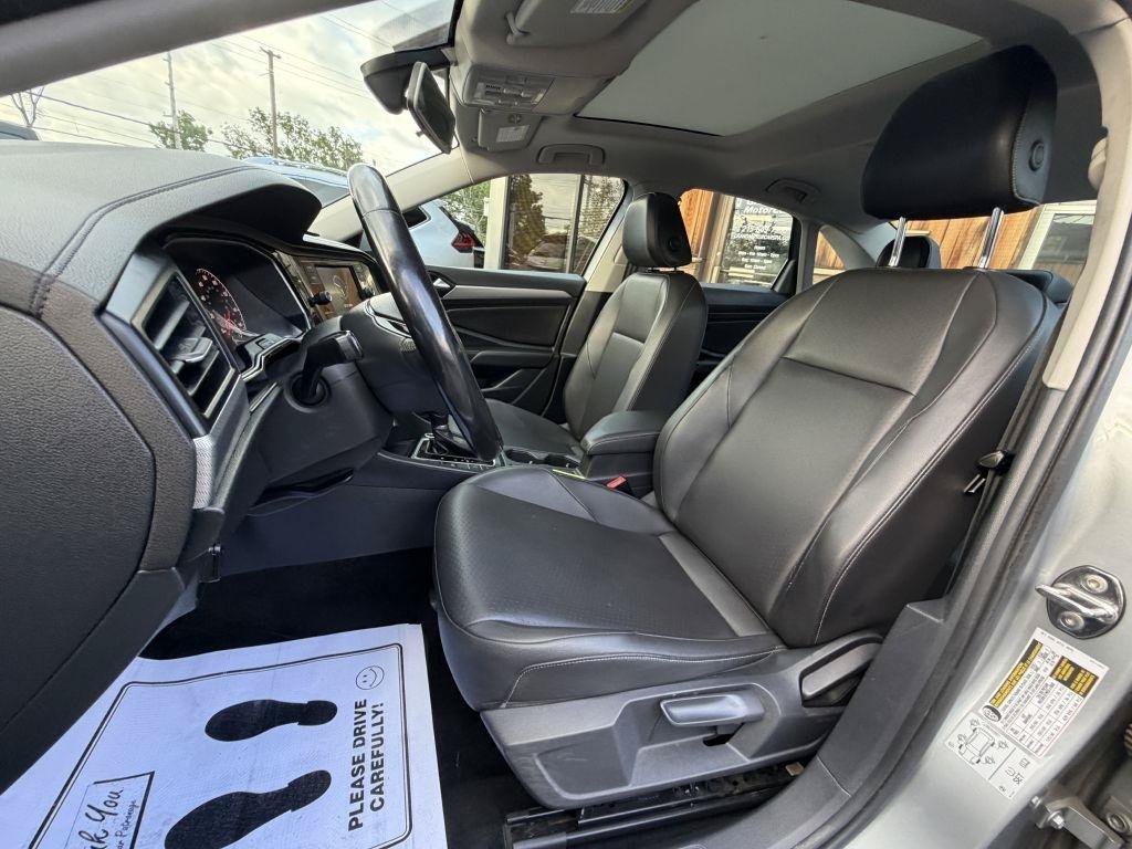 Used 2019 Volkswagen Jetta SE FWD image 14