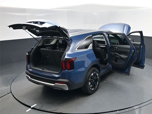 New 2026 Kia Sorento S image 17