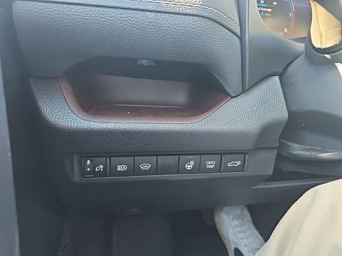 Used 2024 Toyota RAV4 Limited w/ Weather Package image 18